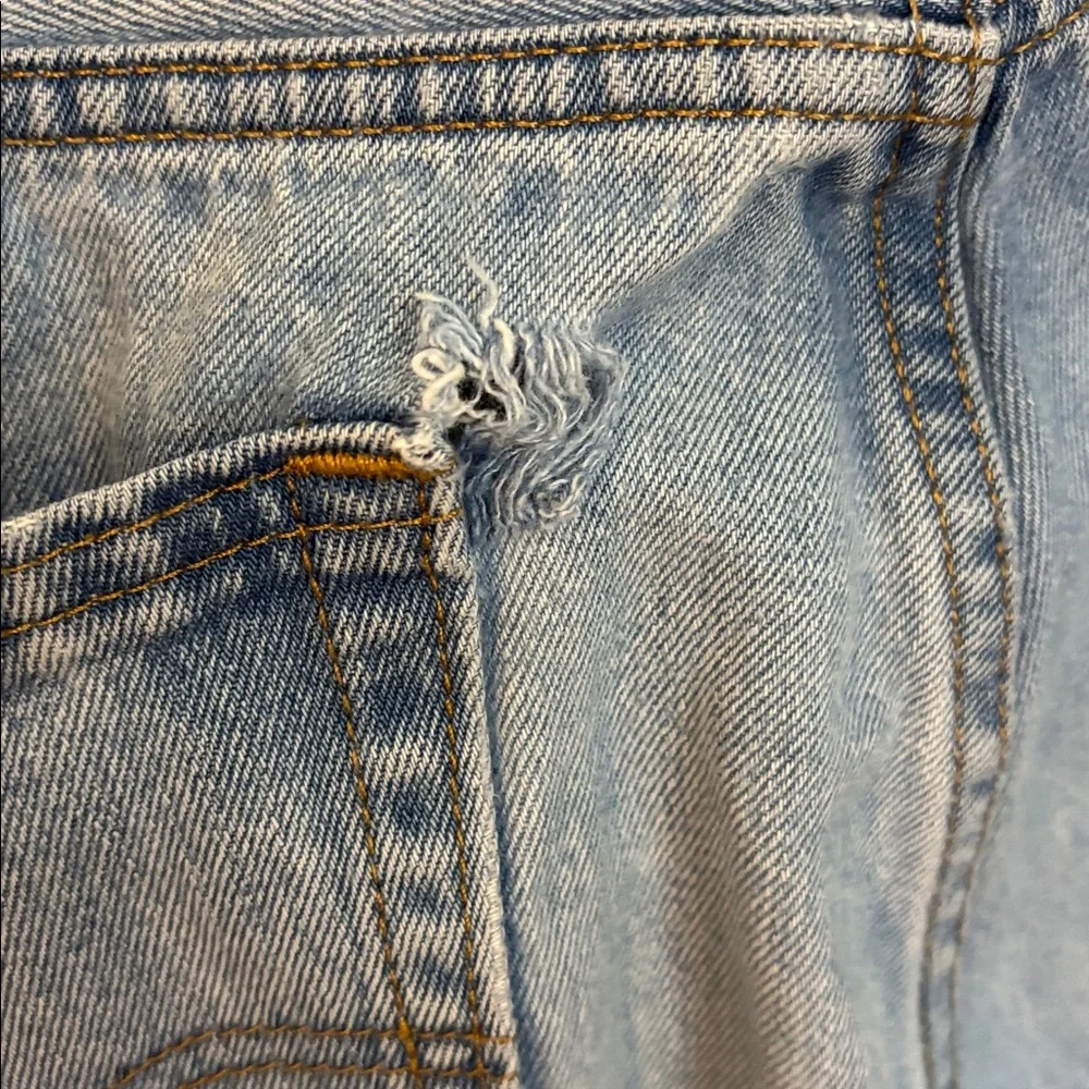 Levi’s 505 Jeans 34x32 Straight Leg Broken In Just Right